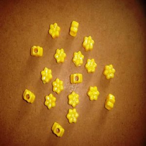Acrylic Flower Beads - Yellow
