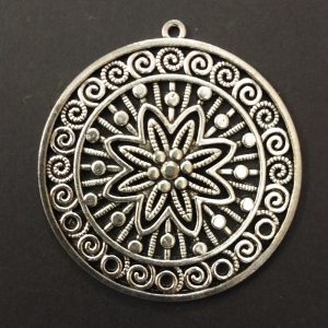 German Silver Circle Flower Pattern Pendant