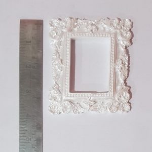 White Resin Embellishment - Big Rectangle Frame