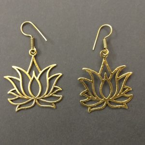 Gold Earring Lotus Pattern
