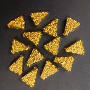 Gold Three String Triangle Connector