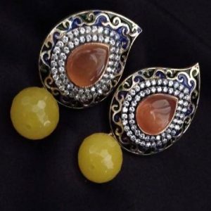 Mango Pattern Earring -  Brown With Yellow And White
