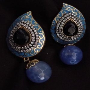 Mango Pattern Earring - White Stone And Blue With Black Pearl
