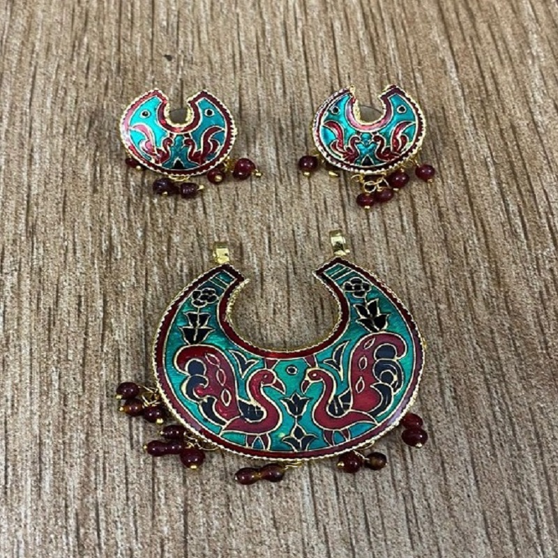 Meenakari Pendant And Earrings Set