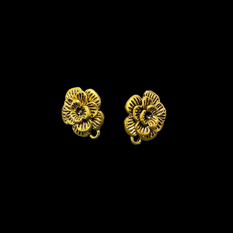 Antique Gold Three Petal Flower Pattern Earrings