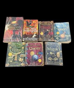 Pre-owned Set Of 7 English Books