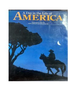 Pre-Owned Day In Life Of America (Day In The Life) By Rick Smolan