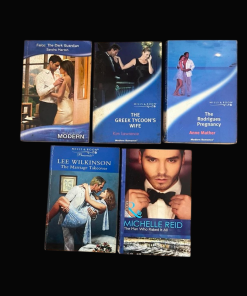 Pre-owned Mills and Boon Bundle - Pack of 5 books