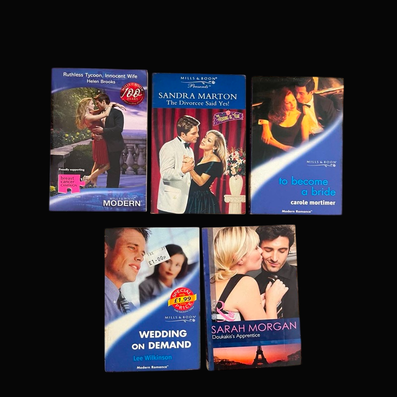 Pre-owned Mills and Boon Bundle - Pack of 5 books