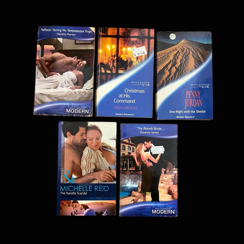 Pre-owned Mills and Boon Bundle - Pack of 5 books