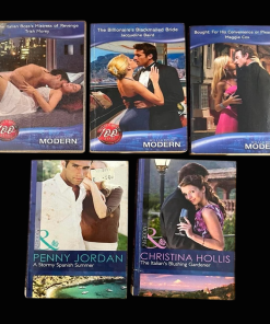 Pre-owned Mills and Boon Bundle - Pack of 5 books
