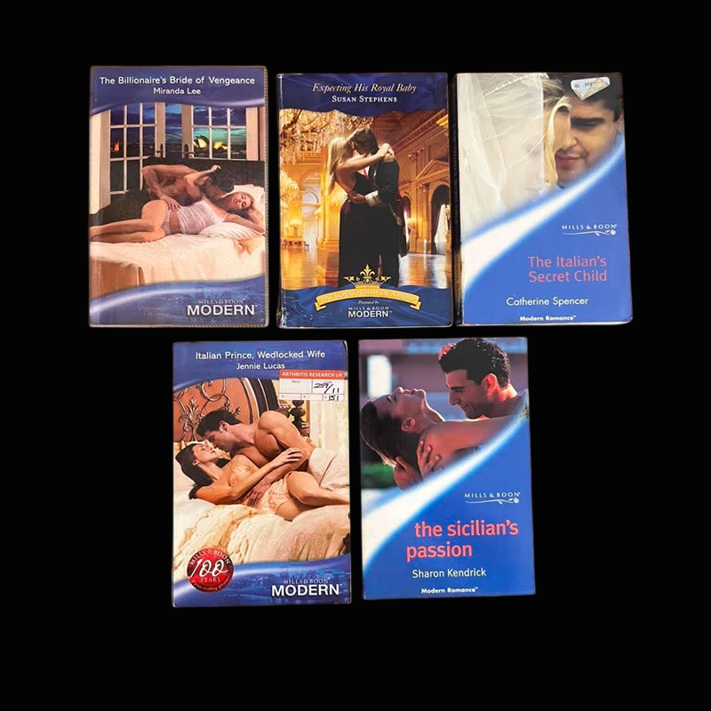 Pre-owned Mills and Boon Bundle - Pack of 5 books