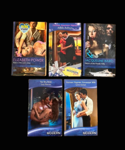 Pre-owned Mills and Boon Bundle - Pack of 5 books