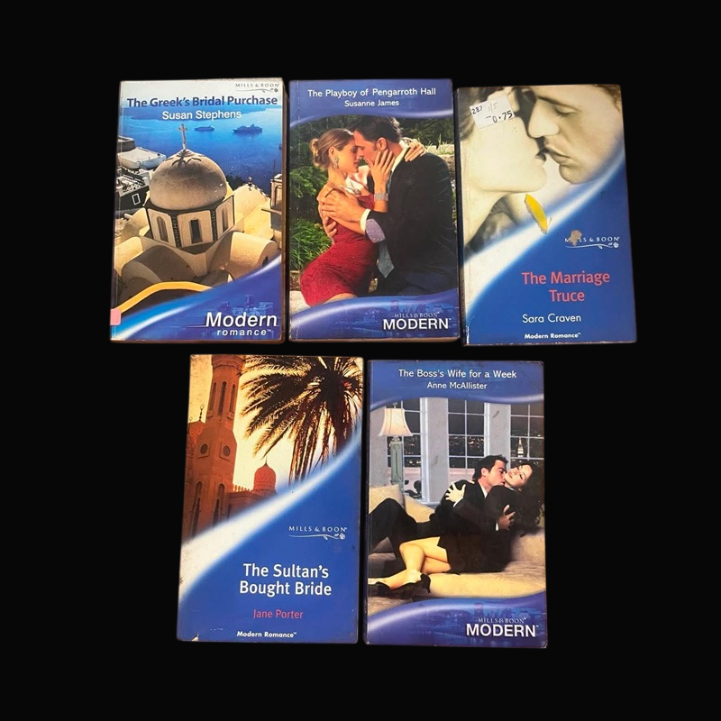 Pre-owned Mills and Boon Bundle - Pack of 5 books