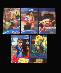 Pre-owned Mills and Boon Bundle - Pack of 5 books